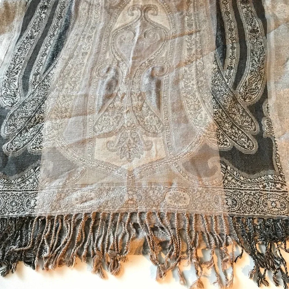 Taupe Gray Scarf Glitter Threads Twisted Fringe - Picture 7 of 7